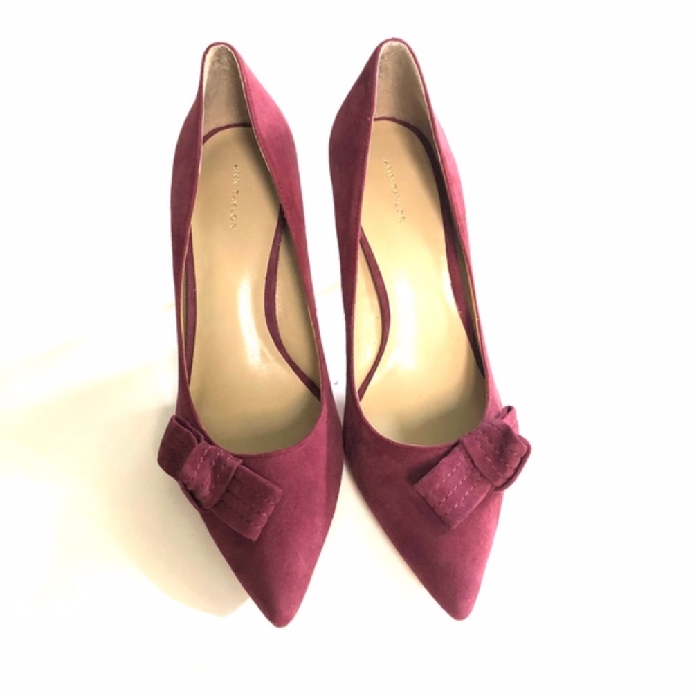 Ann Taylor Violetta Suede Burgundy Heels - Picture 4 of 8